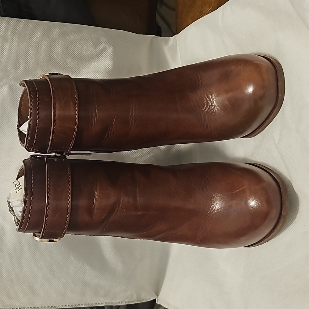 Tory Burch Bootie